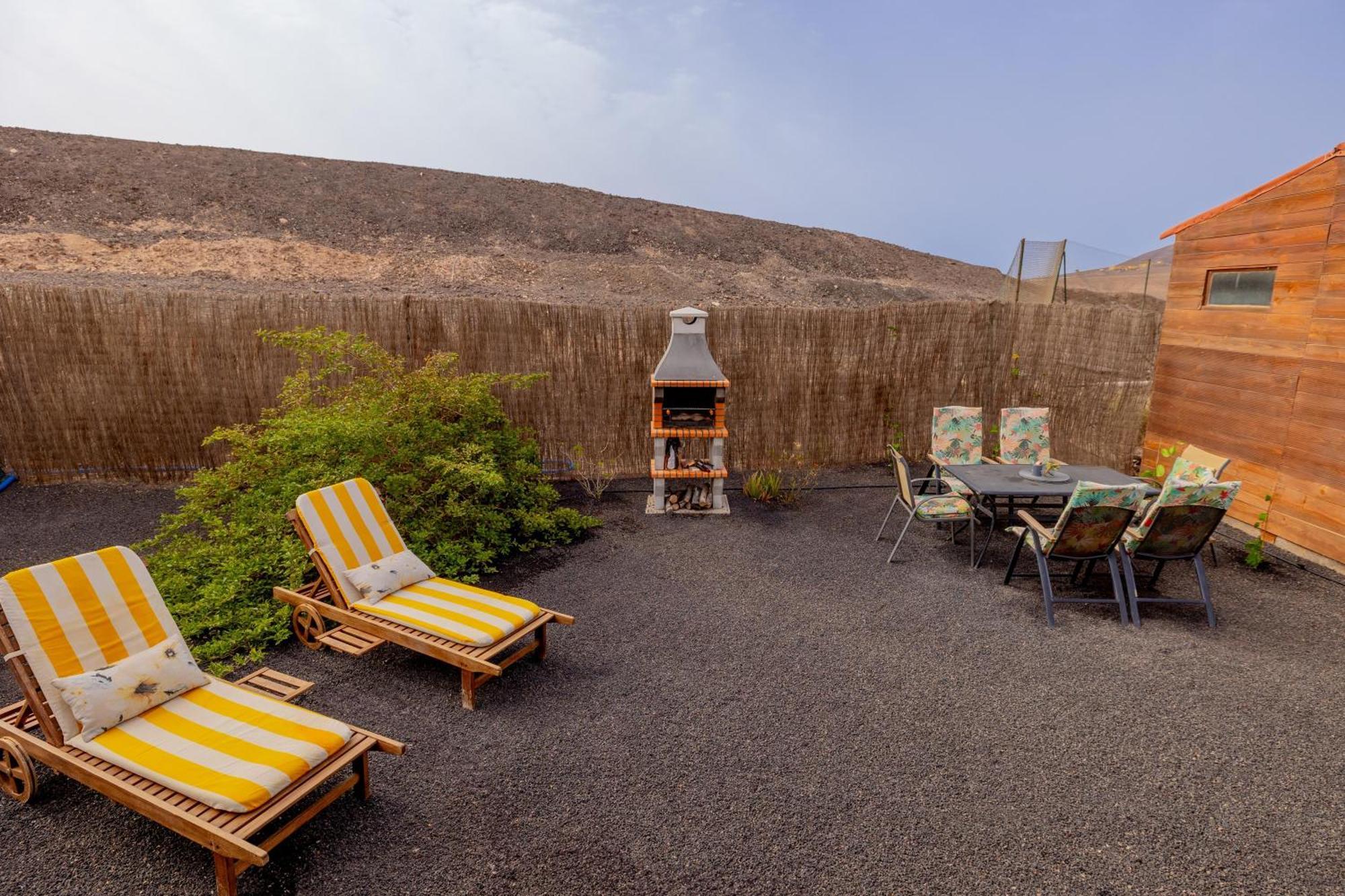 Casa Amaya - Spacious House With Pool, Large Garden, Bbq, 2 Terraces, And Ideal Location El Charco  外观 照片